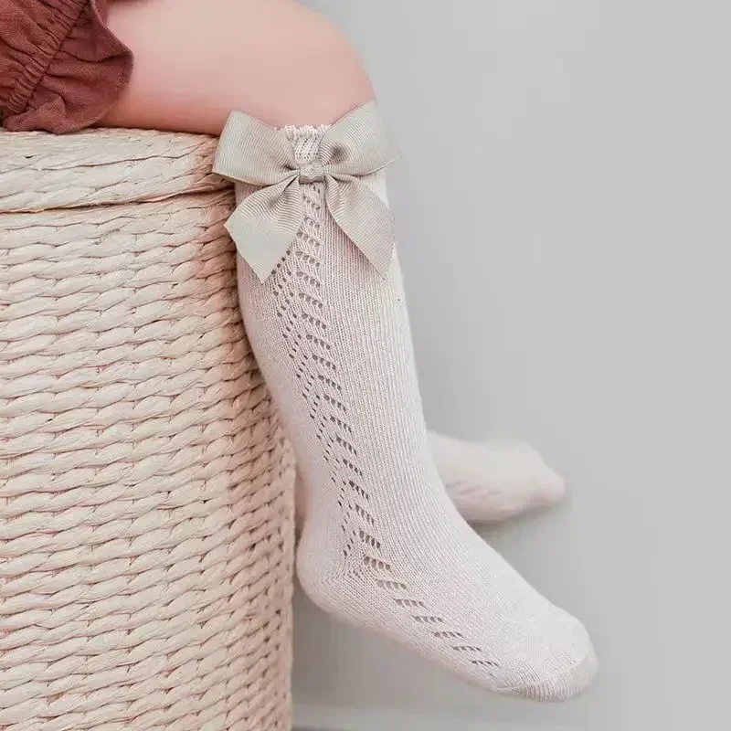 Newborn Socks Summer Thin Mesh - مراجعة Baby Sock Oximeter وسعره