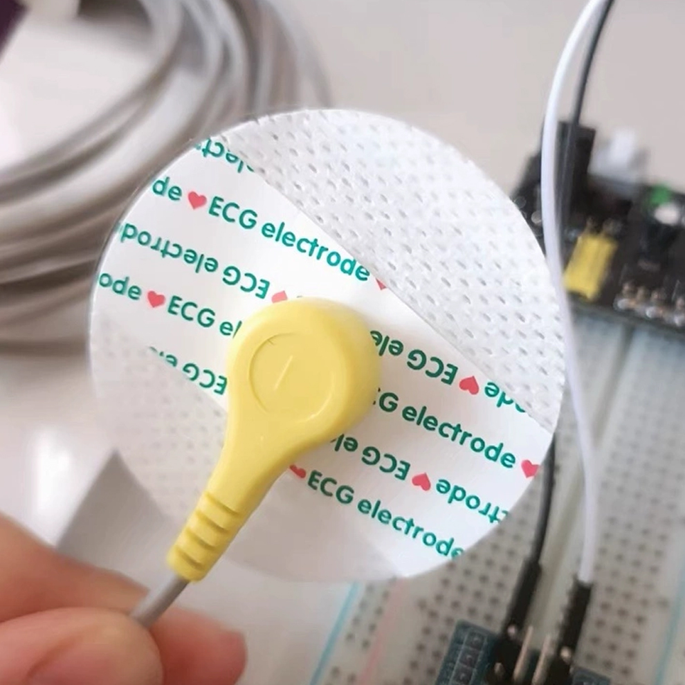 50-500pcs Medical Disposable E - مراجعة Ecg Patch Monitor وسعره